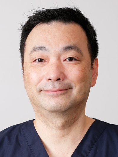 町田さくら歯科の医師
