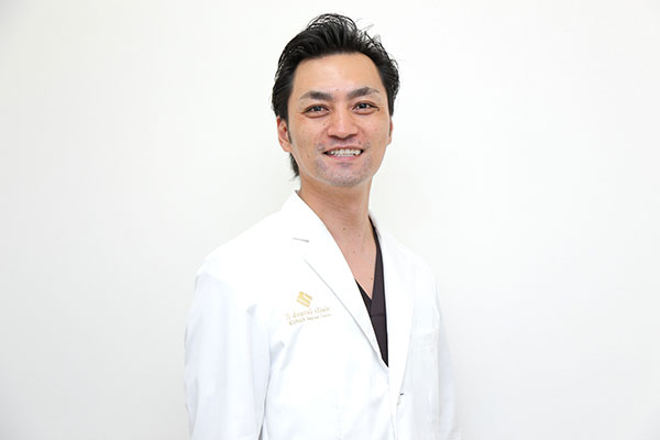 白井崇浩 総院長の写真